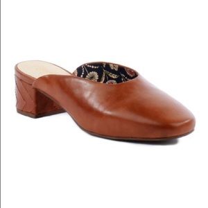 Seychelles Cognac Leather Chorus II Mule